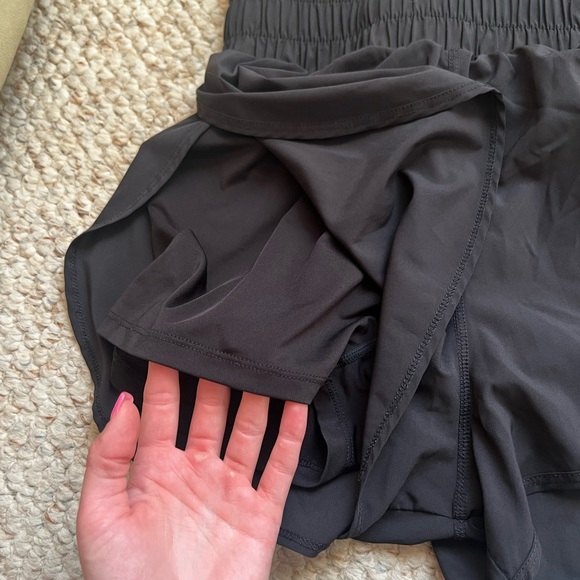 Black Athletic High Waisted Shorts with built in spandex - Picture 3 of 3